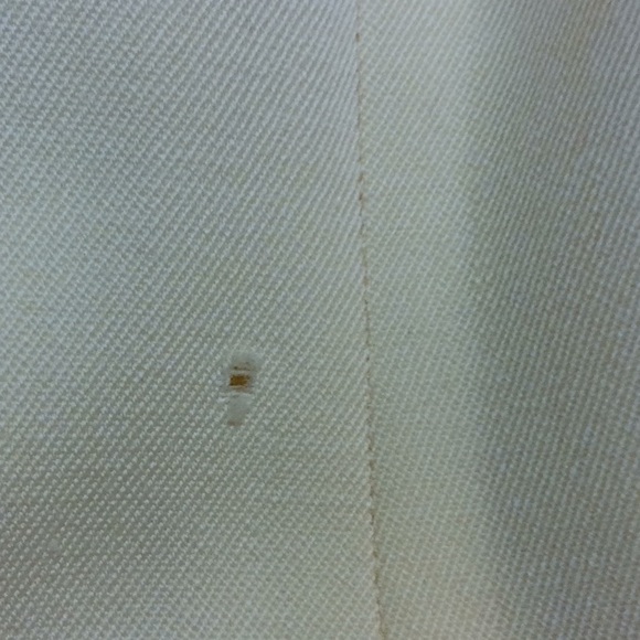 FINAL SALE PRICE Breeches Pleated Yellow Wrap Skirt in Sz 8 - Picture 7 of 7